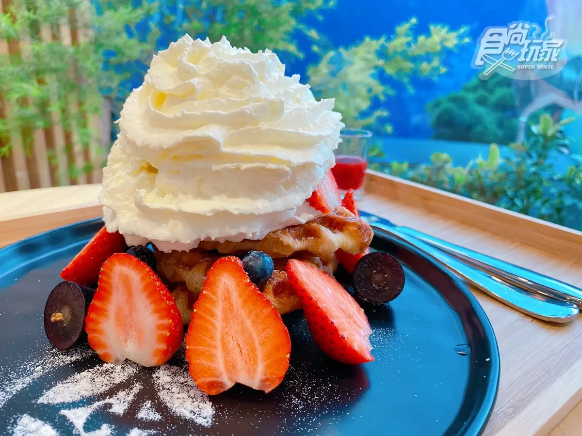 【新開店】一秒飛日本!全台獨創「可頌鬆餅」超欠拍,網美小餐包、整個台灣芭菲杯必嗑 【新開店】一秒飛日本!全台獨創「可頌鬆餅」超欠拍,網美小餐包、整個台灣芭菲杯必嗑