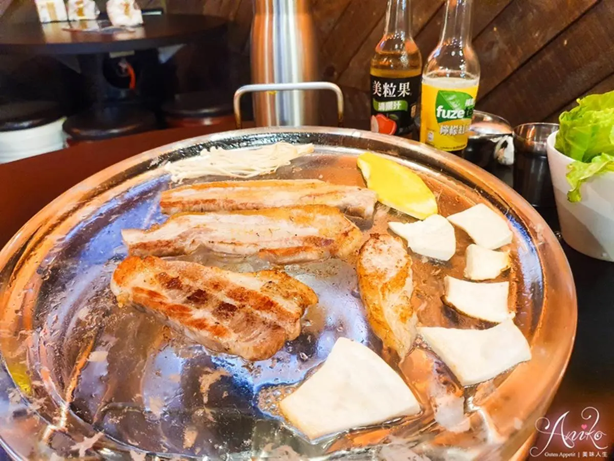 一秒到首爾！新北3家「歐爸」開的韓式料理：小菜無限續、水晶烤盤烤肉、起司陷阱飯捲