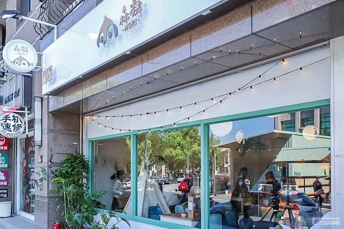 【新開店】室內野餐!森林系咖啡廳必點滿滿草莓乳酪塔,用餐還能美拍超萌小帳篷 【新開店】室內野餐!森林系咖啡廳必點滿滿草莓乳酪塔,用餐還能美拍超萌小帳篷