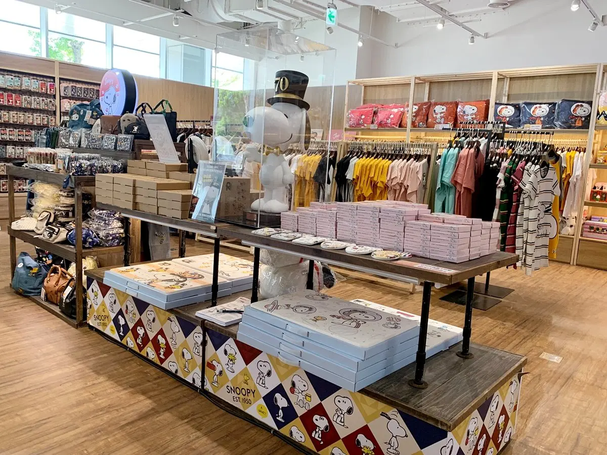 3公尺巨型史努比免費拍！全台最大200坪「PEANUTS限定店」，超過1000項周邊+打卡裝置