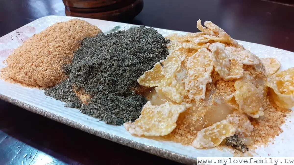 懷舊的古早味!桃園手工杏仁茶+6色糕點超對味,麻糬控必點雙重口感「煉乳脆脆」 懷舊的古早味!桃園手工杏仁茶+6色糕點超對味,麻糬控必點雙重口感「煉乳脆脆」