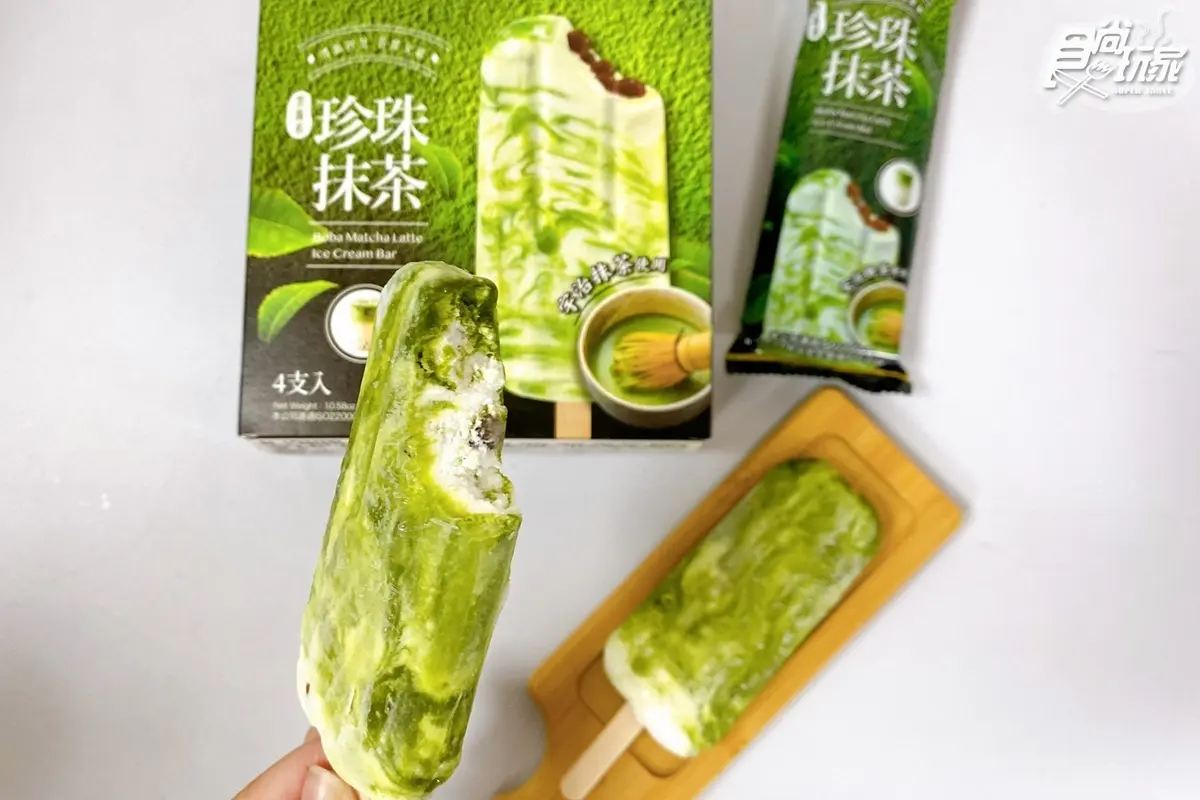 抹茶控凍末條!雲霧系「珍珠抹茶雪糕」1支23元太欠吃,每一口都吃得到Q彈黑糖珍珠 抹茶控凍末條!雲霧系「珍珠抹茶雪糕」1支23元太欠吃,每一口都吃得到Q彈黑糖珍珠