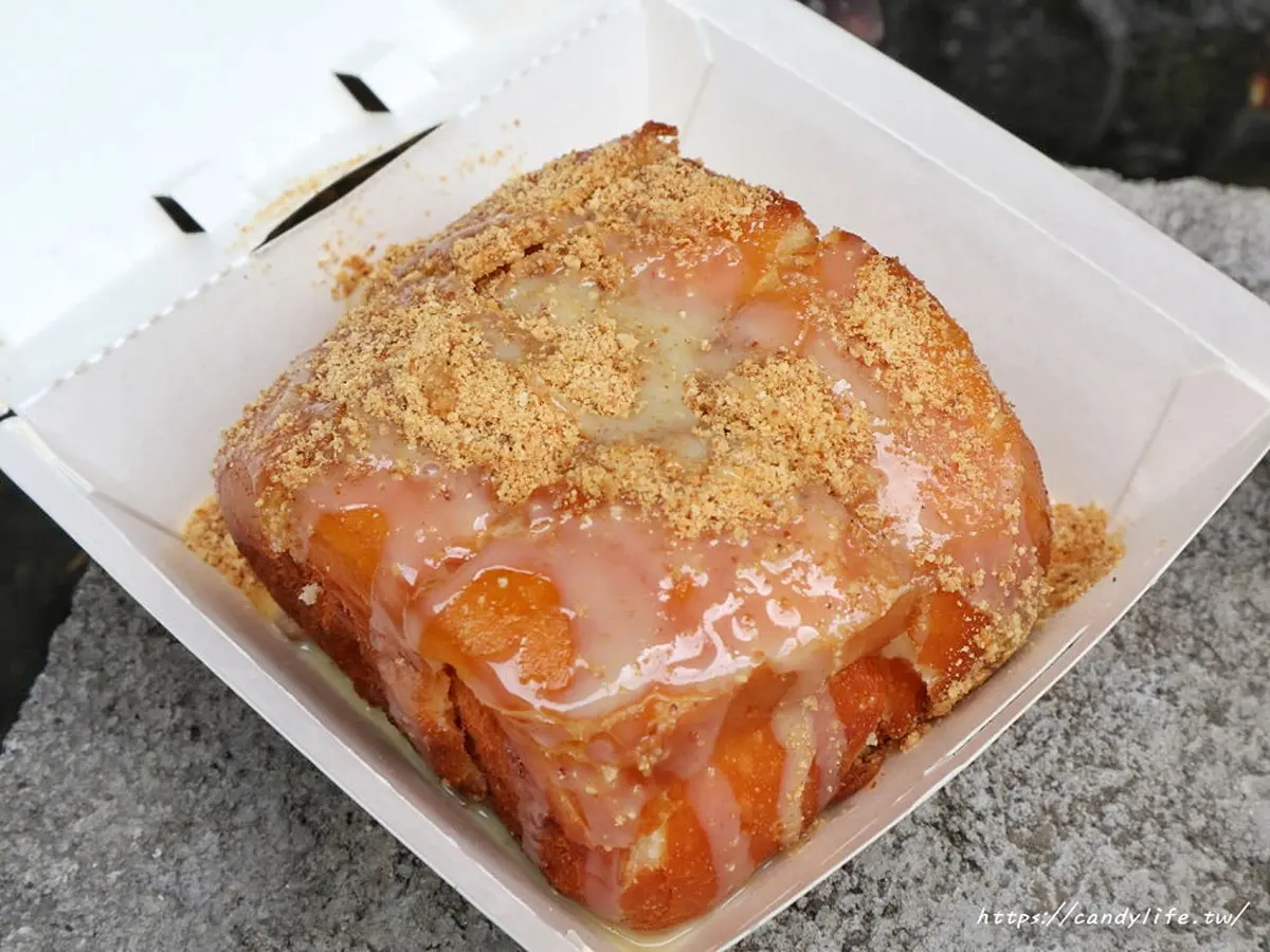 在地人激推!台中人氣炸饅頭10口味鹹甜都有,升級起司、花生煉乳超邪惡 在地人激推!台中人氣炸饅頭10口味鹹甜都有,升級起司、花生煉乳超邪惡