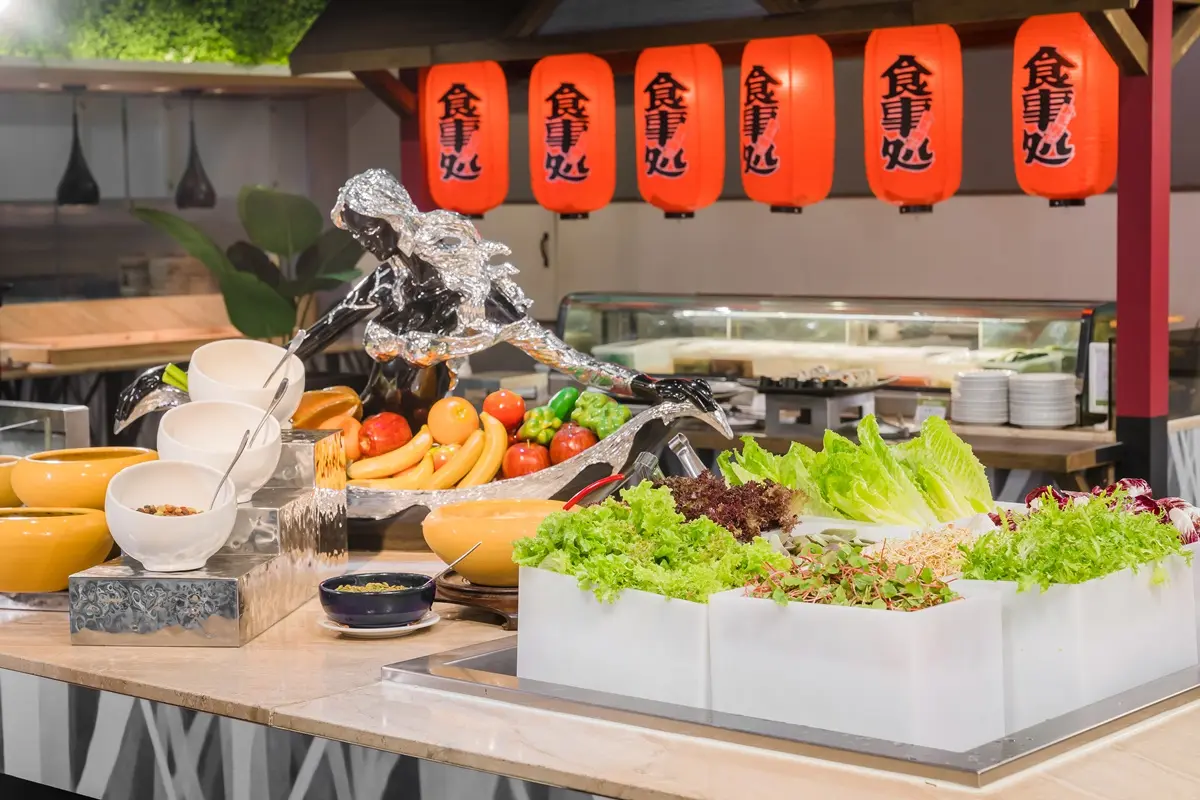 出門聚餐這篇先收！全台12家美食優惠：免費吃豬排、壽星幾歲送幾片肉、丼飯第2件1元