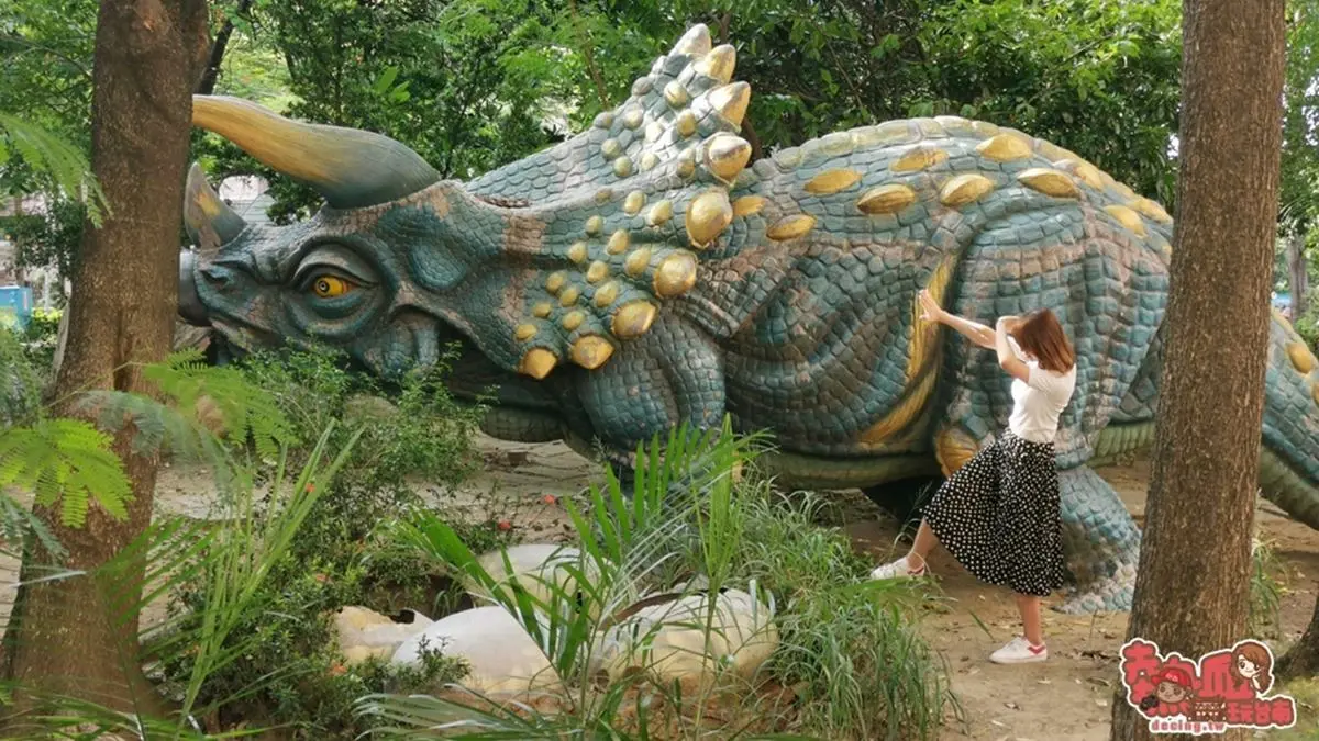 小孩放電首選！台南５公園免費玩：太空梭盪鞦韆、高空溜索、隱藏版侏儸紀