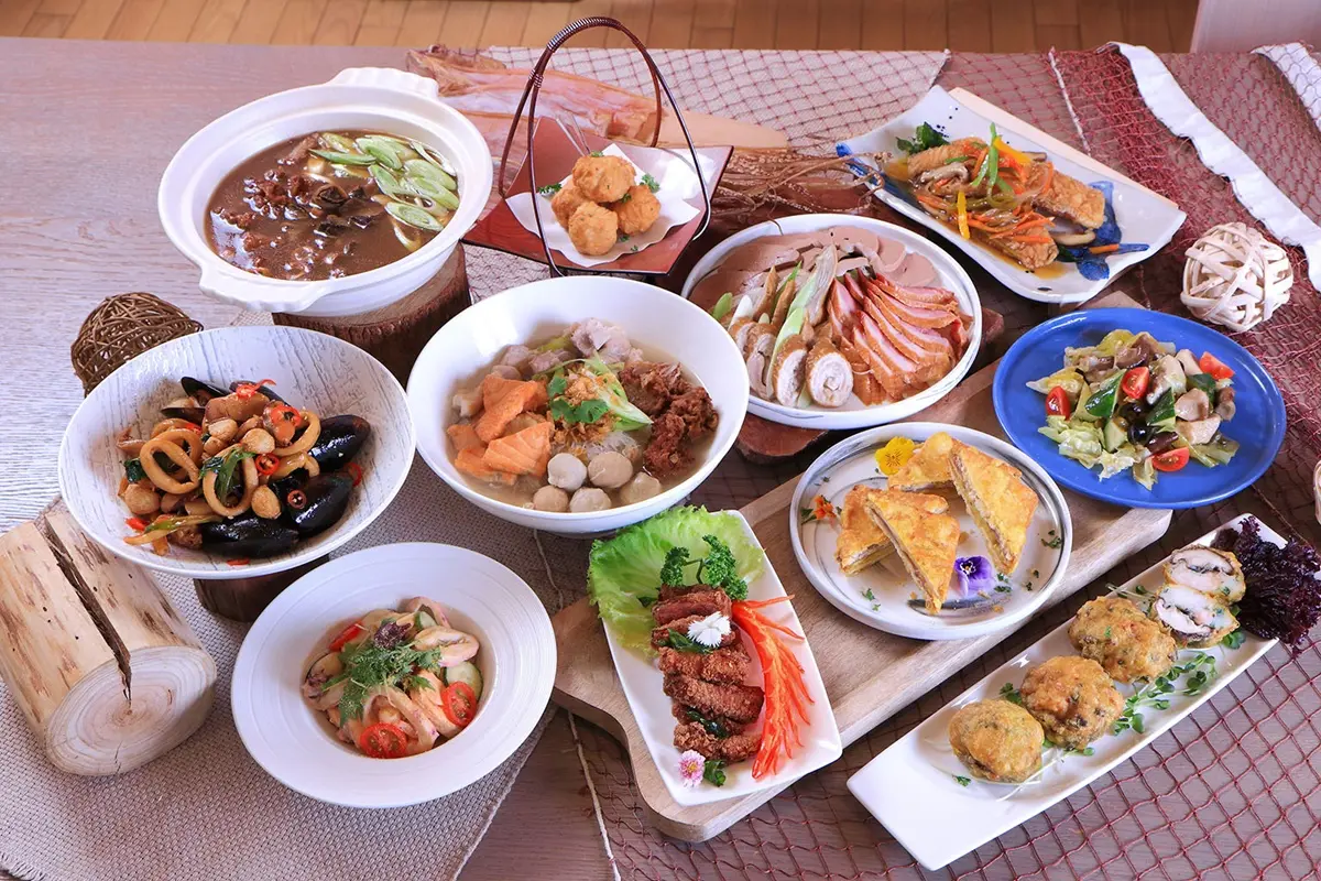 32家飯店「4月超狂好康」!全台買1晚送1晚,這兩種人免費住飯店、免費吃到飽 32家飯店「4月超狂好康」!全台買1晚送1晚,這兩種人免費住飯店、免費吃到飽