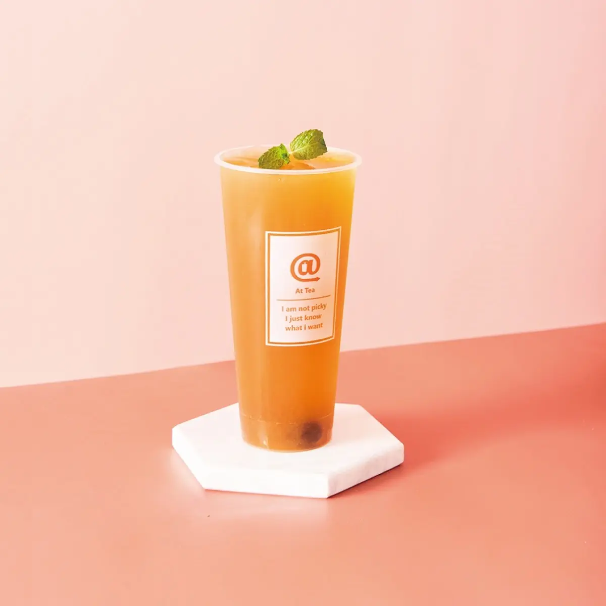 星巴克有「花朵配件」就打折！８間飲品連假優惠，85度C第二杯20元、清原第二杯半價