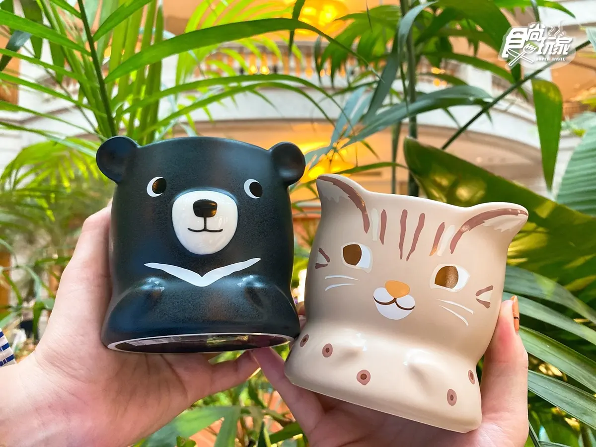 星巴克全新３茶飲+雲朵奶泡太療癒！加碼高顏值水果蛋糕、黑熊石虎杯同步開賣了