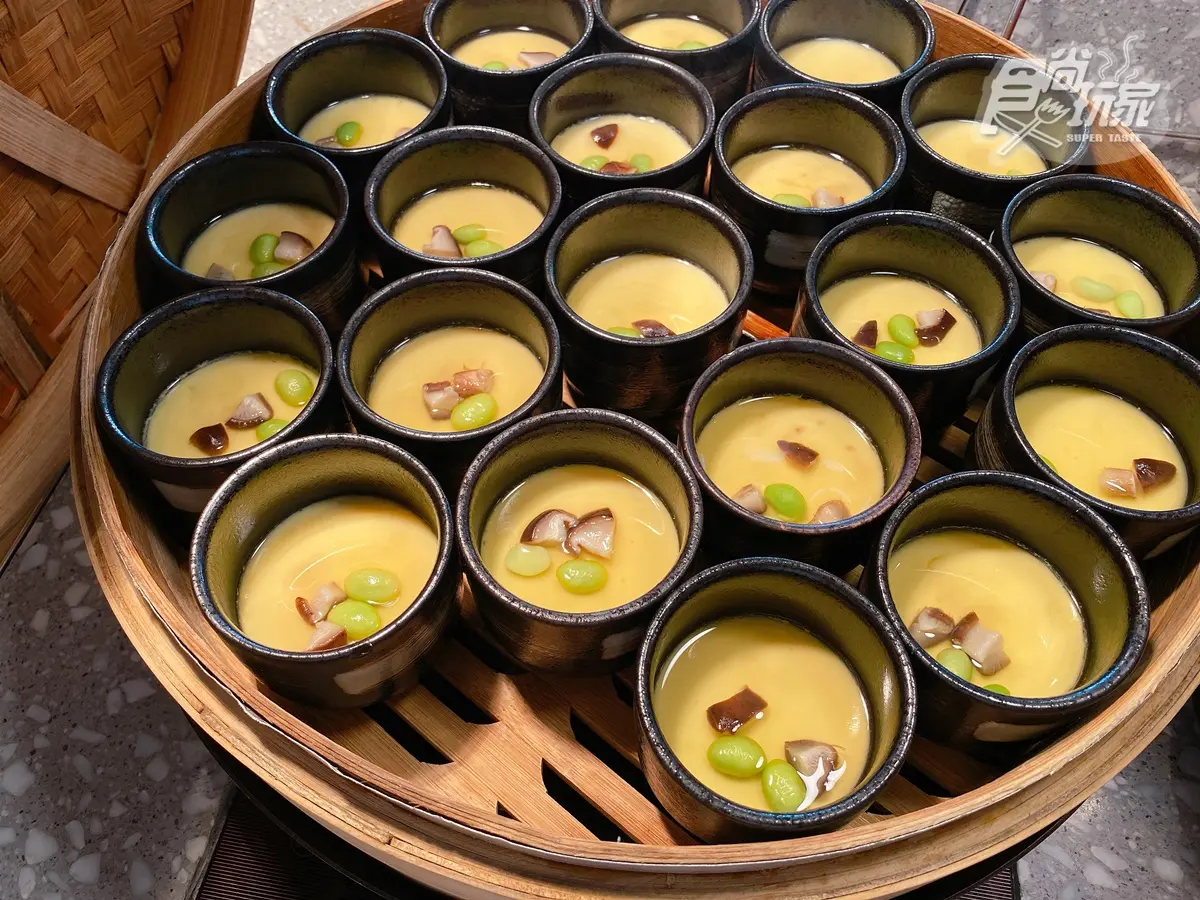 【新開店】全台獨有「山海景」無邊際泳池!這旅宿有手搖飲店爽喝,早餐就有港點吃到飽 【新開店】全台獨有「山海景」無邊際泳池!這旅宿有手搖飲店爽喝,早餐就有港點吃到飽