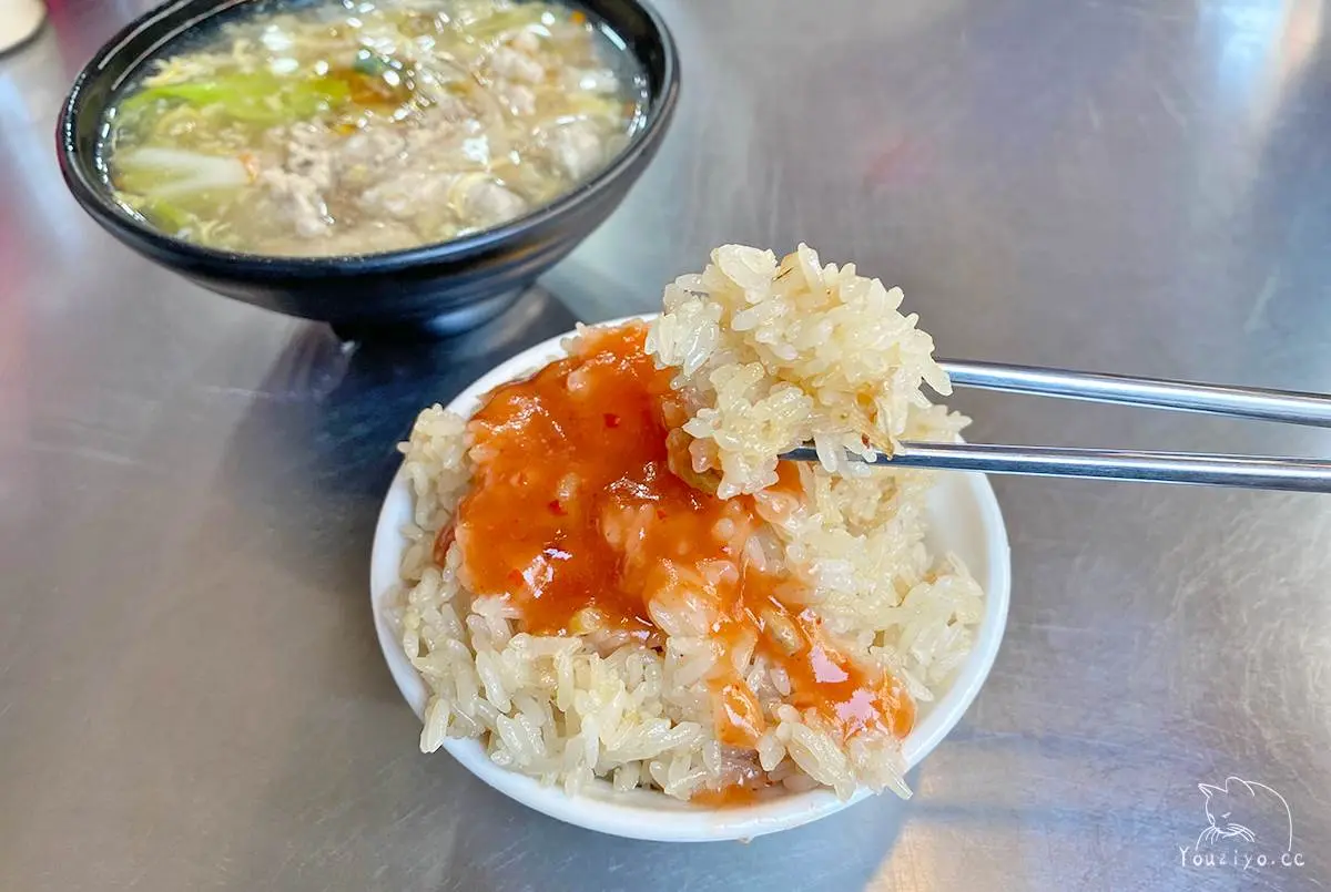 50元搞定!新北5家市場平價早餐:「噶瑪蘭黑豚」餛飩、20年手工刈包、婆媽最愛油飯 50元搞定!新北5家市場平價早餐:「噶瑪蘭黑豚」餛飩、20年手工刈包、婆媽最愛油飯