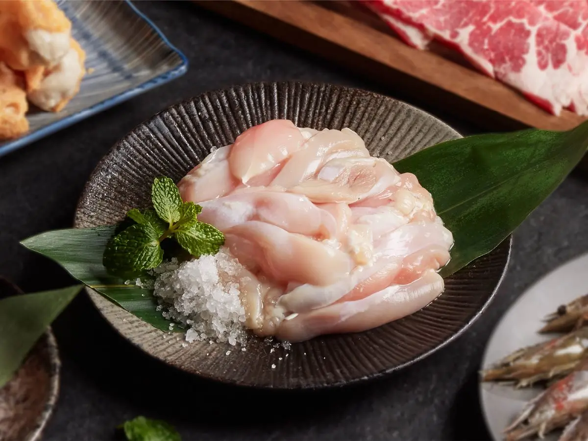 免費換肉肉!肉多多5月憑發票換「7種食材任選1項」,這兩間加碼換蛤蜊、龍蝦加購價 免費換肉肉!肉多多5月憑發票換「7種食材任選1項」,這兩間加碼換蛤蜊、龍蝦加購價