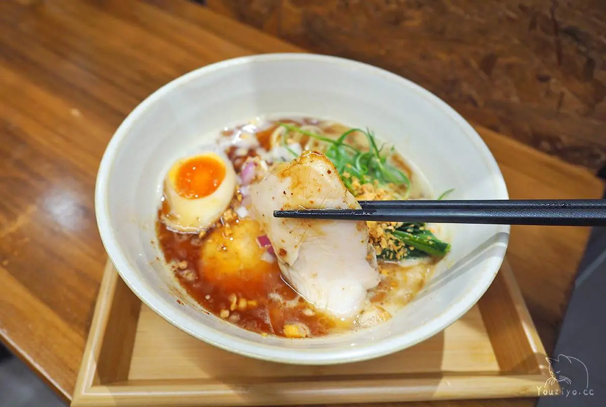 超有哏!新北6家特殊口味拉麵:義式青醬湯、A5和牛貢丸、酒香焦蒜雞 超有哏!新北6家特殊口味拉麵:義式青醬湯、A5和牛貢丸、酒香焦蒜雞