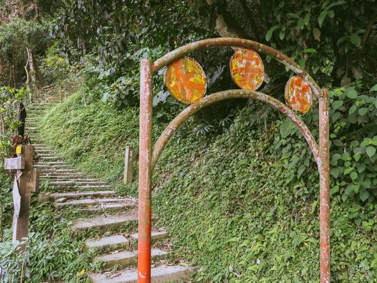 週末親山小健行!打卡IG超夯「大彩壁」,還能解鎖一座小百岳 週末親山小健行!打卡IG超夯「大彩壁」,還能解鎖一座小百岳