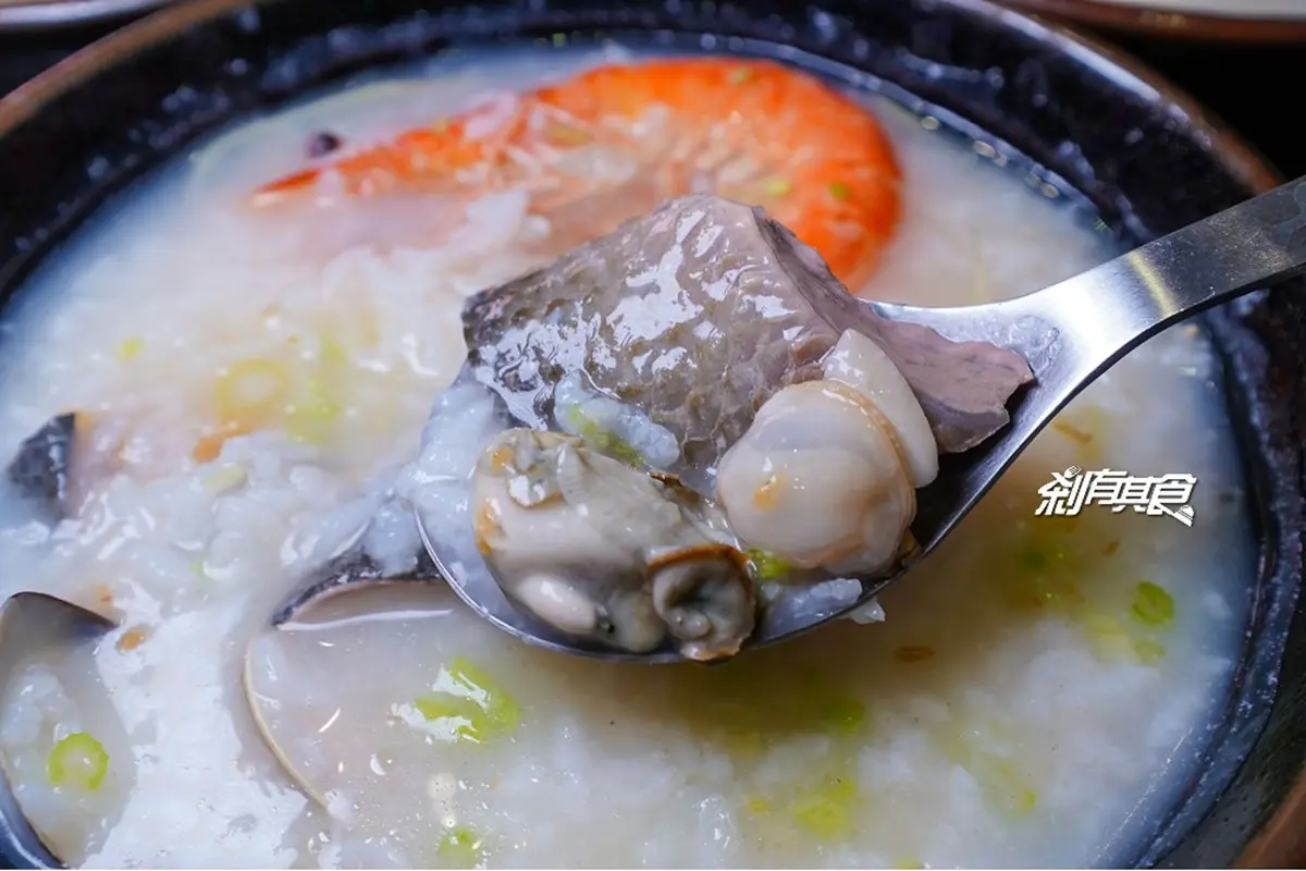 在地人激推！台中捷運美食15站50家：龍虎麵、巨無霸生蠔、活龍蝦粥