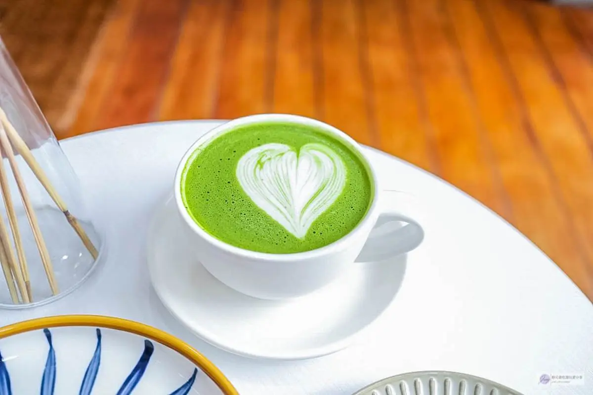 抹茶控水水必收！桃園６家網美下午茶：眷村甜點店吃超有哏千層、北歐咖啡廳嘗爆漿熔岩