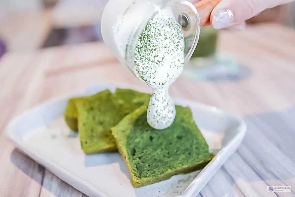 抹茶控水水必收！桃園６家網美下午茶：眷村甜點店吃超有哏千層、北歐咖啡廳嘗爆漿熔岩