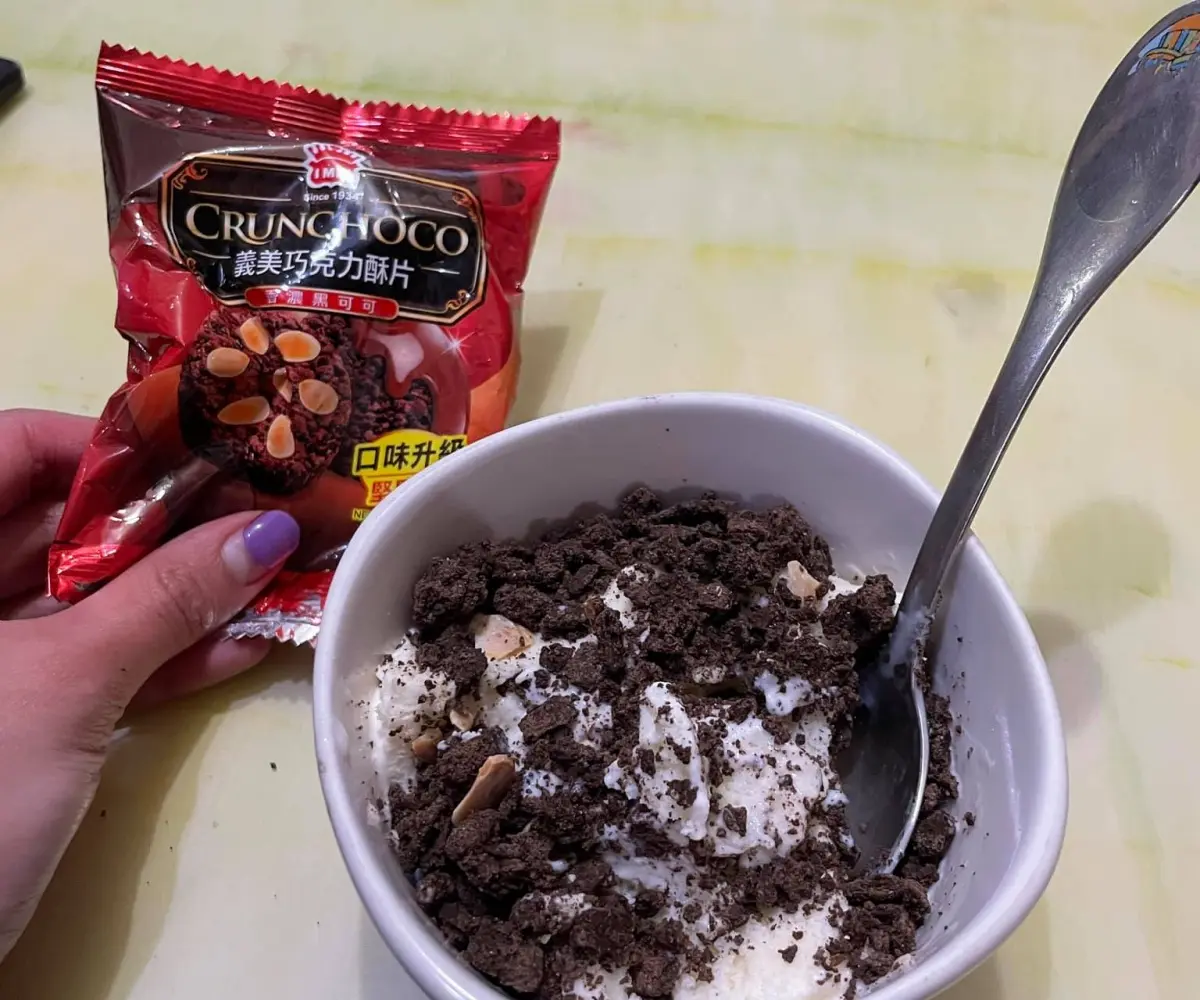 比麥當勞還好吃！好市多版「冰炫風」只要２步驟，每一口都吃得到巧克力脆片