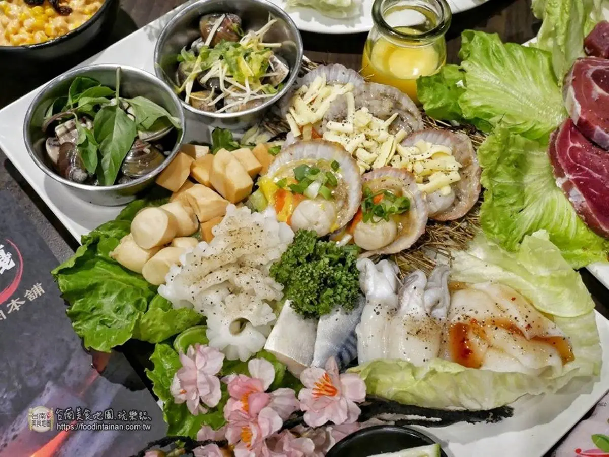 【新開店】鮮蚵放題只要199起！台南浮誇３倍體牡蠣任你吃，４人同行限定加碼送龍蝦