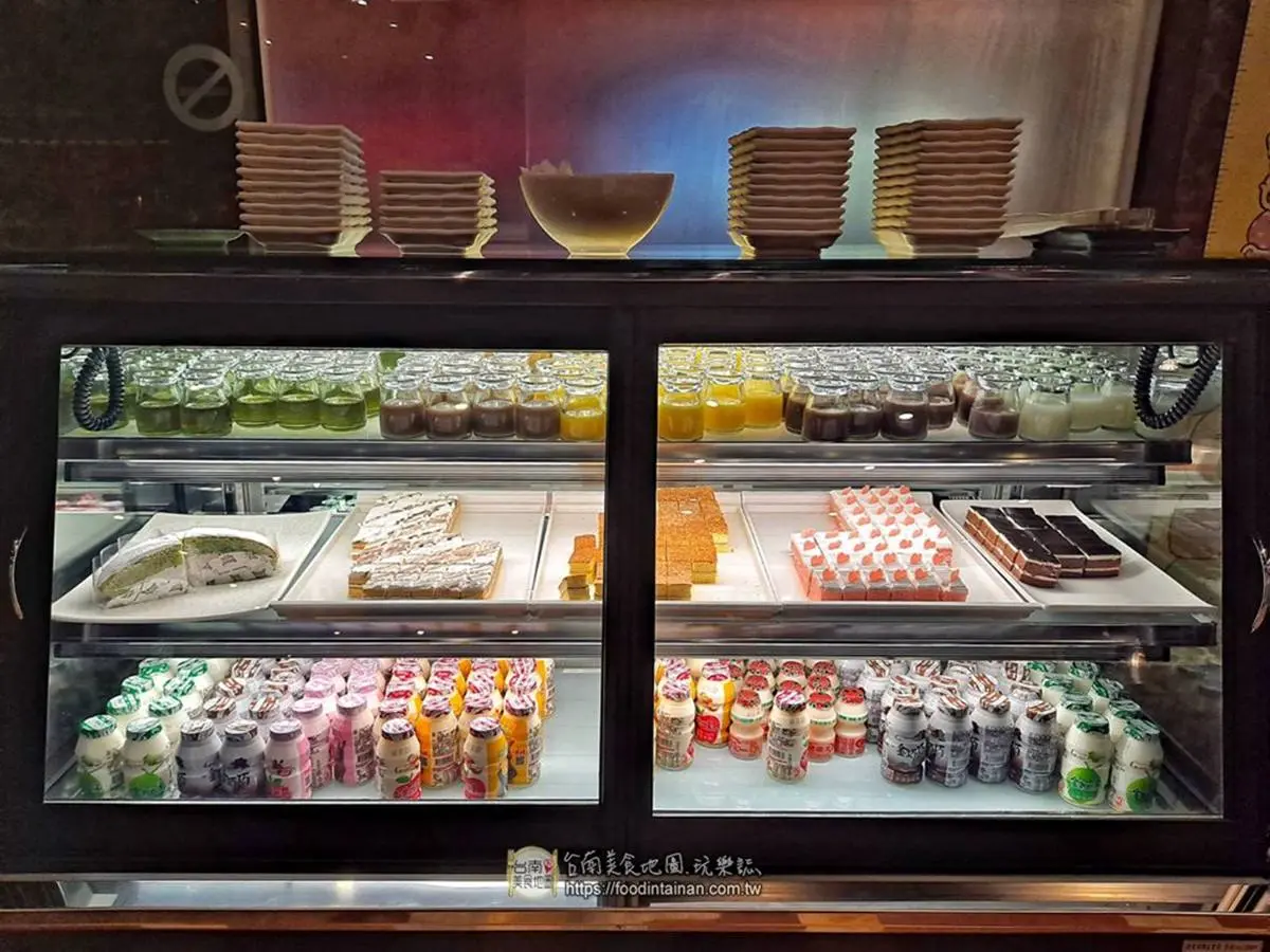 【新開店】鮮蚵放題只要199起！台南浮誇３倍體牡蠣任你吃，４人同行限定加碼送龍蝦