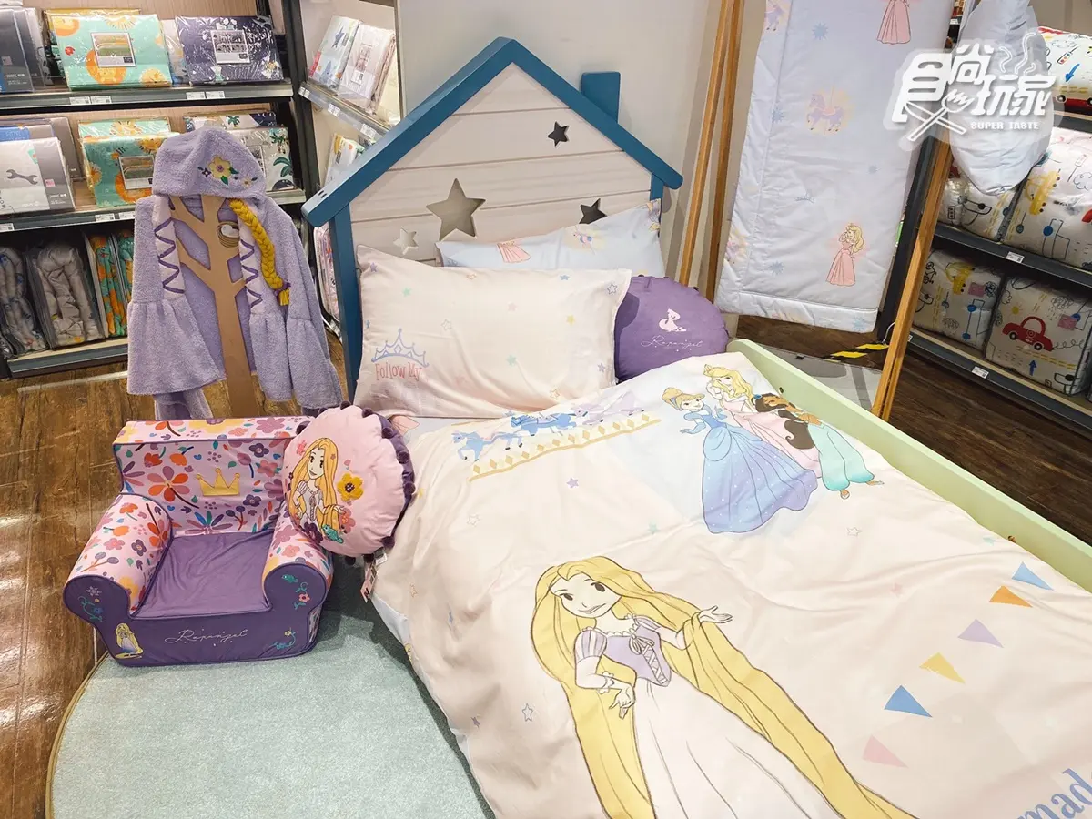 巨大「烏蘇拉抱枕」夠狂!HOLA「迪士尼反派+公主」新品一次來,加碼內湖店獨賣米奇口罩 巨大「烏蘇拉抱枕」夠狂!HOLA「迪士尼反派+公主」新品一次來,加碼內湖店獨賣米奇口罩