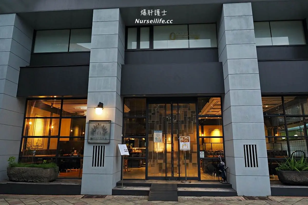 外食族必收!台北5家隱藏版便當:90元滿料雞丁、比手掌大炸豬排、週間限定川菜餐盒 外食族必收!台北5家隱藏版便當:90元滿料雞丁、比手掌大炸豬排、週間限定川菜餐盒