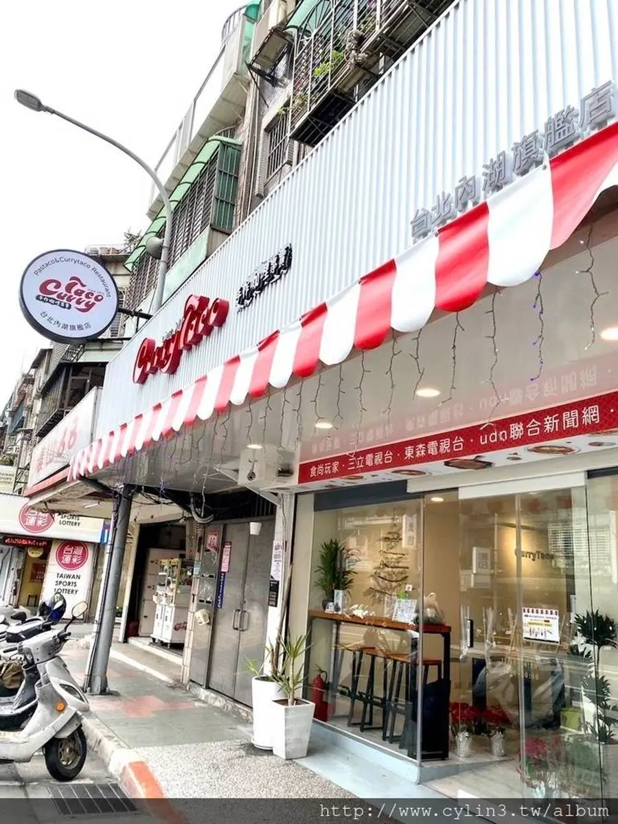 外食族必收!台北5家隱藏版便當:90元滿料雞丁、比手掌大炸豬排、週間限定川菜餐盒 外食族必收!台北5家隱藏版便當:90元滿料雞丁、比手掌大炸豬排、週間限定川菜餐盒