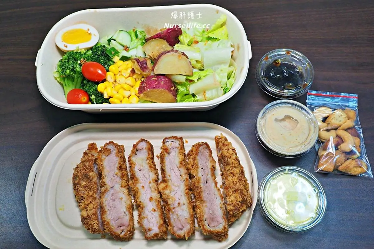 外食族必收!台北5家隱藏版便當:90元滿料雞丁、比手掌大炸豬排、週間限定川菜餐盒 外食族必收!台北5家隱藏版便當:90元滿料雞丁、比手掌大炸豬排、週間限定川菜餐盒