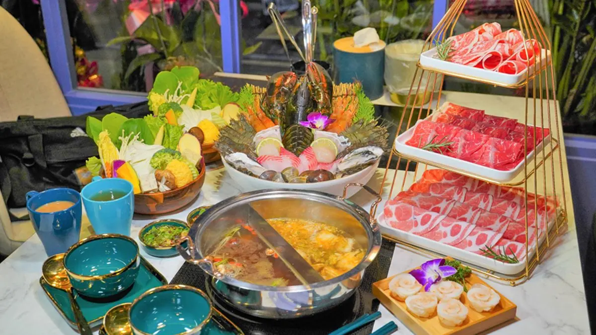 水水開嗑！高雄５家美拍系個人鍋：野餐感草皮座位、Q萌狗狗冰磚、綠植叢林風裝潢