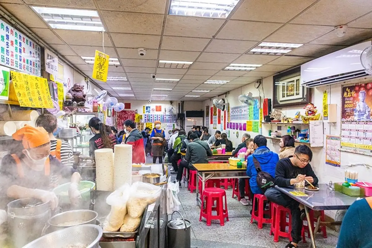 沒吃過不算來過！北投３家人氣肉羹：50年老店、厚漿裹噴汁肉條、帶勁麵條配黑白切