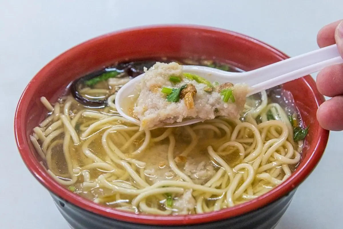 沒吃過不算來過！北投３家人氣肉羹：50年老店、厚漿裹噴汁肉條、帶勁麵條配黑白切