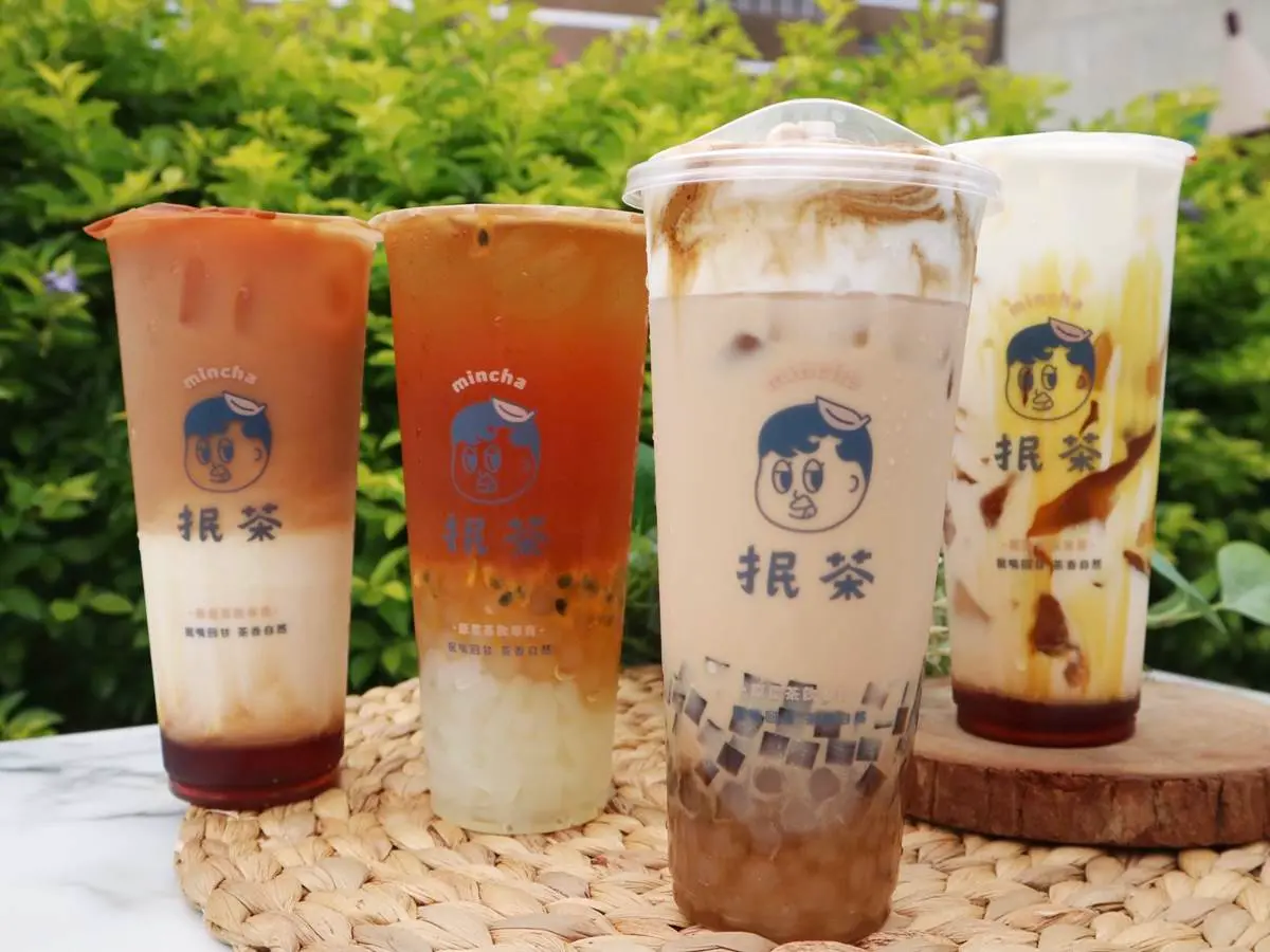 1元就能喝奶茶!超萌手搖飲「抿茶」進駐中山,料控最愛「鴛鴦浴凍奶」買再送香檳紅茶 1元就能喝奶茶!超萌手搖飲「抿茶」進駐中山,料控最愛「鴛鴦浴凍奶」買再送香檳紅茶