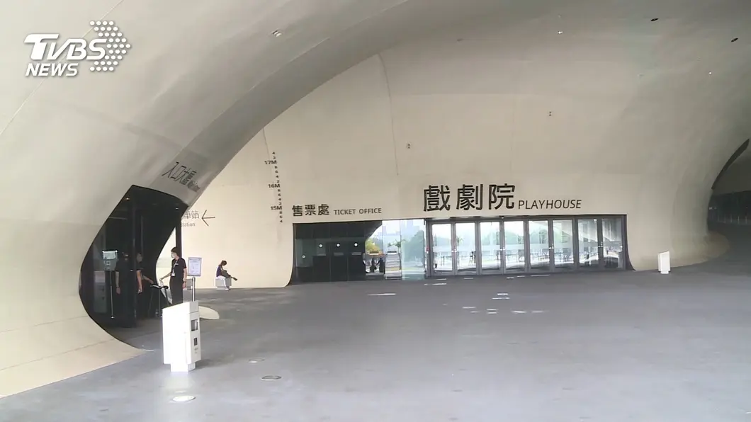 台北市凌晨起「封麥」!KTV等8大行業暫停營業,宜蘭禁繞境、高雄大消毒 台北市凌晨起「封麥」!KTV等8大行業暫停營業,宜蘭禁繞境、高雄大消毒