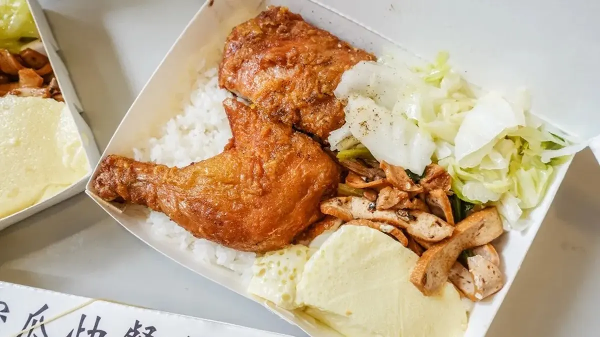 外帶回家吃!台南5家高CP值便當:60元烤鴨飯、香港師傅燒臘、炙燒明太子雞腿 外帶回家吃!台南5家高CP值便當:60元烤鴨飯、香港師傅燒臘、炙燒明太子雞腿