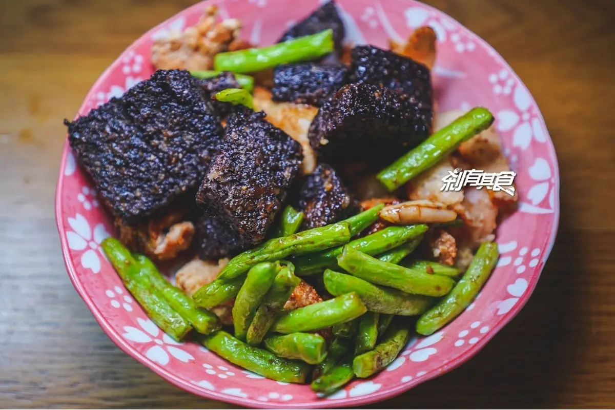 防疫還能省荷包！台中外帶、外送優惠16家：旋轉蛋包飯、鮭魚卵和牛壽司、軟綿芋頭捲