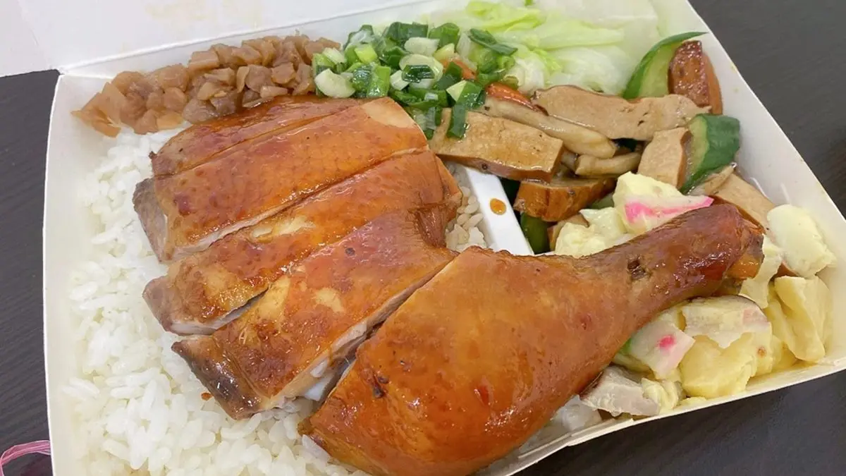 外帶回家吃!台南5家高CP值便當:60元烤鴨飯、香港師傅燒臘、炙燒明太子雞腿 外帶回家吃!台南5家高CP值便當:60元烤鴨飯、香港師傅燒臘、炙燒明太子雞腿