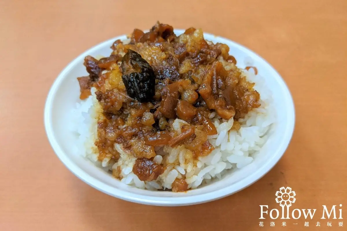 美食願望清單＋1！晴光市場「滷肉飯」亞洲爭光，手切滷肉肥瘦適中、白菜滷超鮮甜