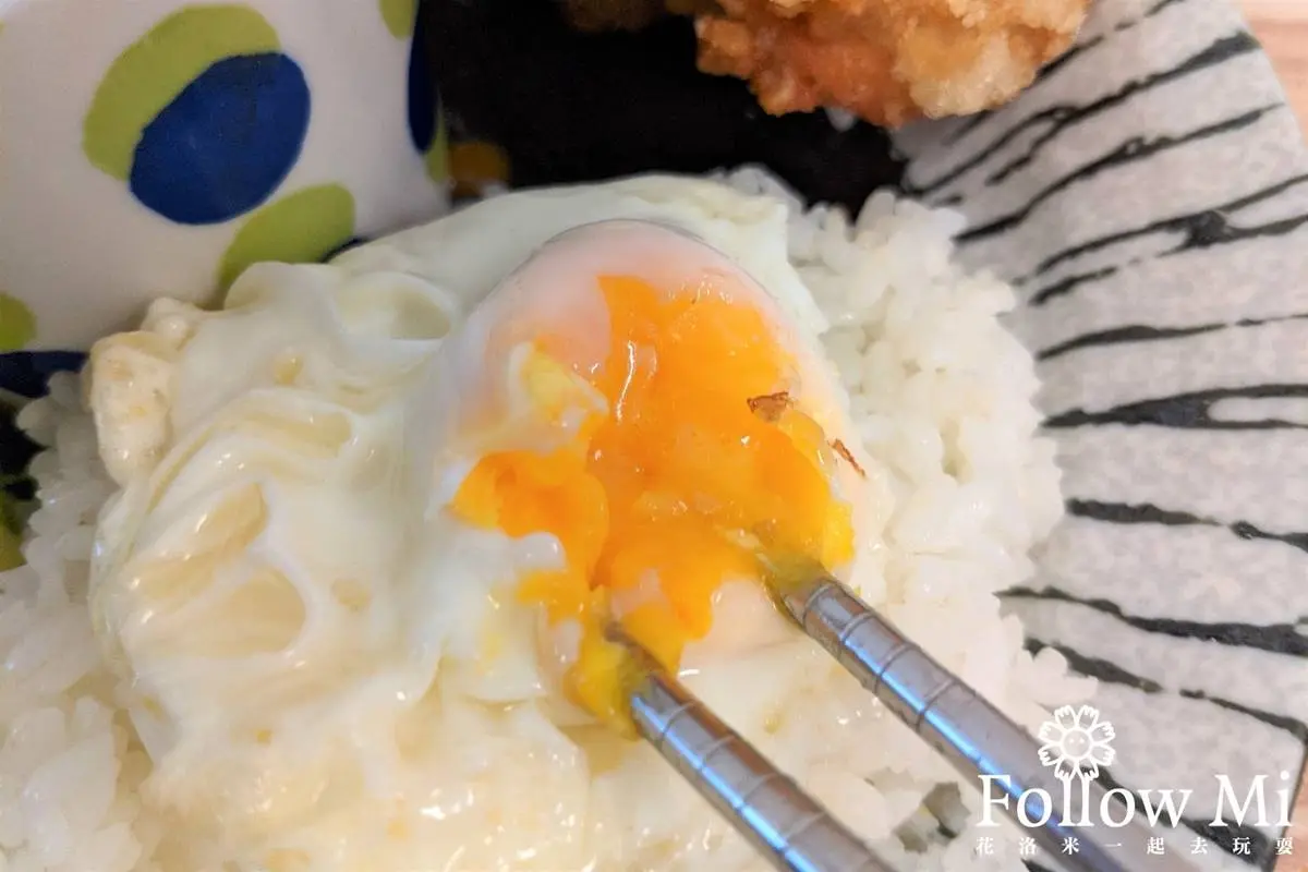 在地人外帶愛店!評價4.4星咖哩飯大分量超飽足,現煎半熟蛋配飯更過癮 在地人外帶愛店!評價4.4星咖哩飯大分量超飽足,現煎半熟蛋配飯更過癮