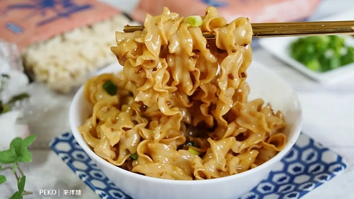 麵食控防疫必備!網推5家超唰嘴乾拌麵:大塊牛腱肉、獨門川麻醬、手工日曬關廟麵 麵食控防疫必備!網推5家超唰嘴乾拌麵:大塊牛腱肉、獨門川麻醬、手工日曬關廟麵