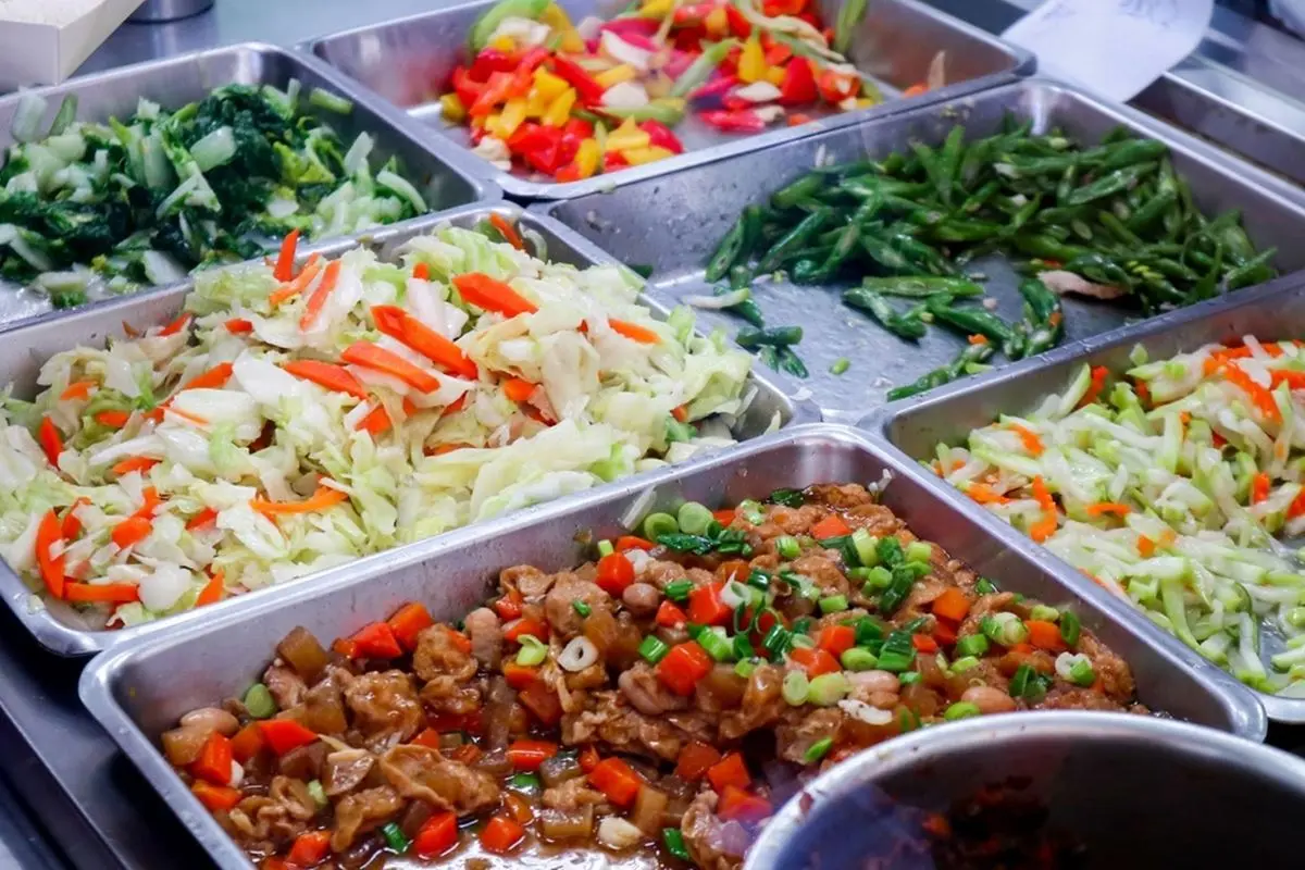 小資族必收！北投４家高CP值便當：100元３主菜、在地人回憶排骨飯、30種餐點選擇