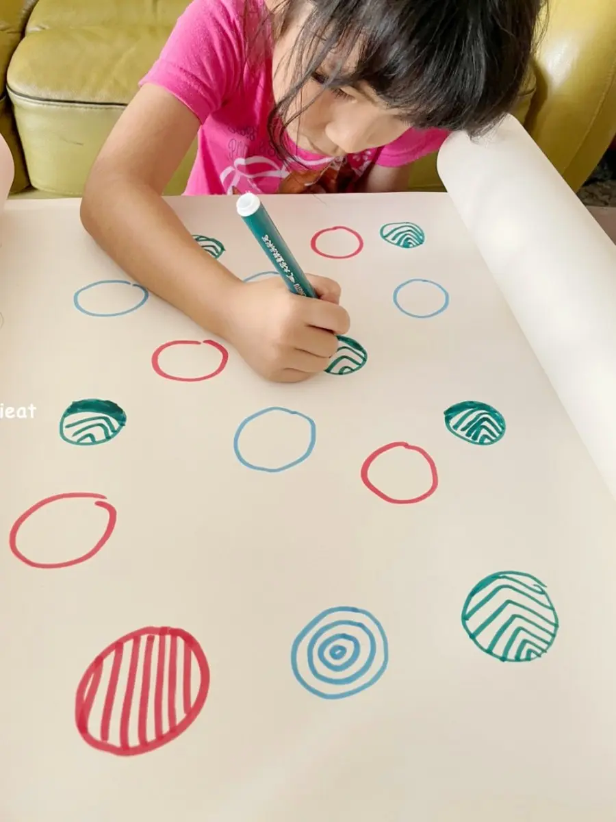 爸媽們別崩潰!7個小遊戲輪番上陣「搞定」小孩一下午,免花錢還能訓練專注力 爸媽們別崩潰!7個小遊戲輪番上陣「搞定」小孩一下午,免花錢還能訓練專注力