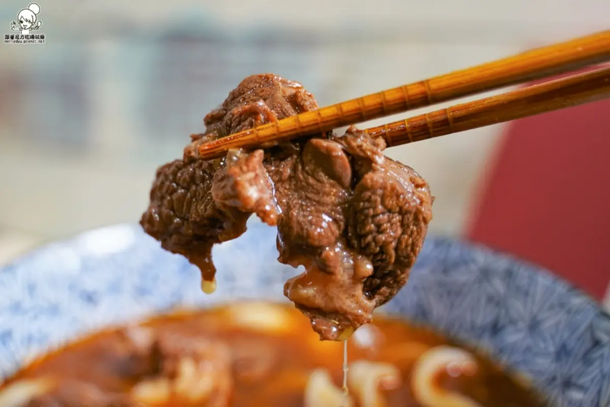 懶人備餐法！開箱８款宅配料理包：整隻骨髓羊肉爐、50年牛肉麵、老市場上海菜