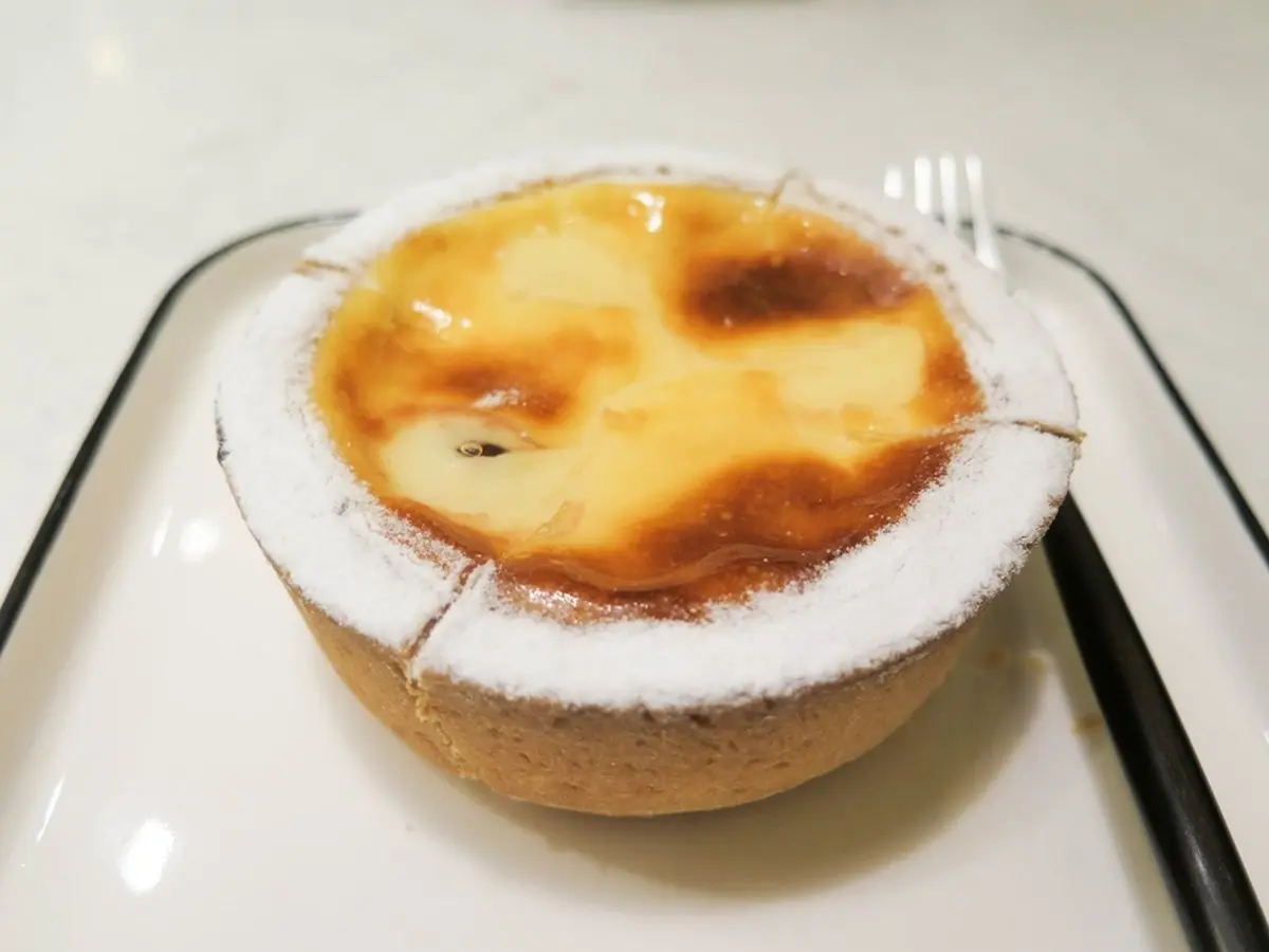 水水外帶下午茶!法式手工甜點店必吃酒香「櫻桃布蕾塔」,酥脆塔皮+滑嫩布蕾餡太犯規 水水外帶下午茶!法式手工甜點店必吃酒香「櫻桃布蕾塔」,酥脆塔皮+滑嫩布蕾餡太犯規