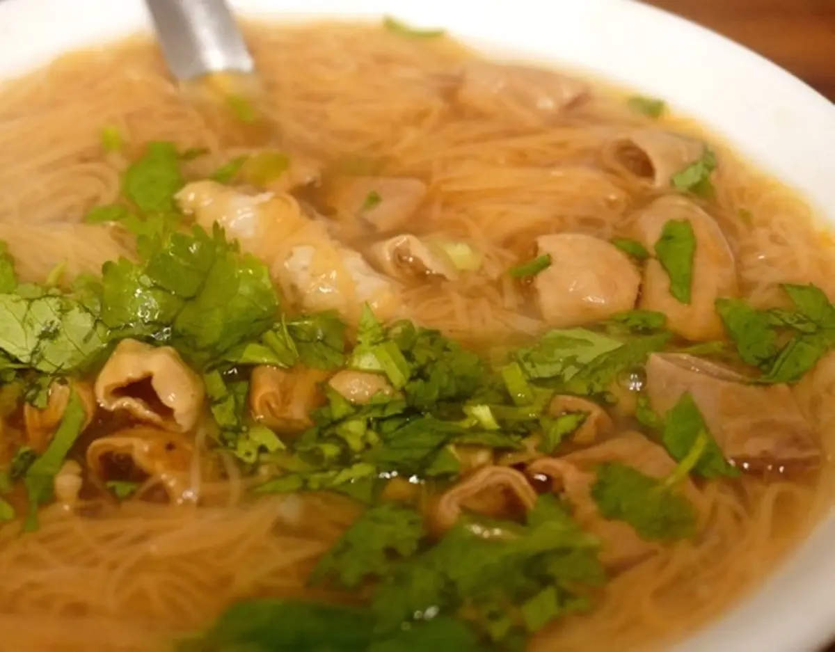 部落客激推!滿料「混腸」麵線早午餐才吃得到,必搭自製辣蘿蔔更過癮 部落客激推!滿料「混腸」麵線早午餐才吃得到,必搭自製辣蘿蔔更過癮