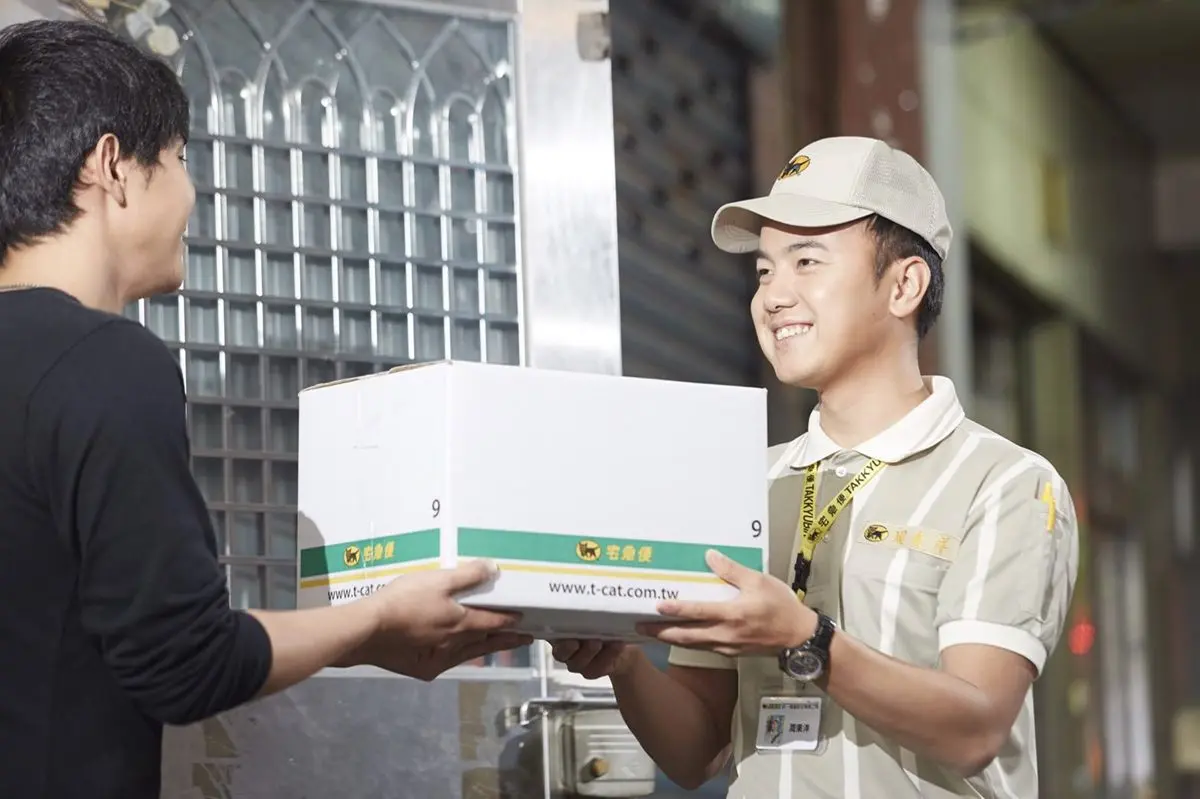 包裹依舊爆量中!黑貓宅急便宣布「低溫包裹」暫停收送延長,超商也暫緩收件至6/9 包裹依舊爆量中!黑貓宅急便宣布「低溫包裹」暫停收送延長,超商也暫緩收件至6/9