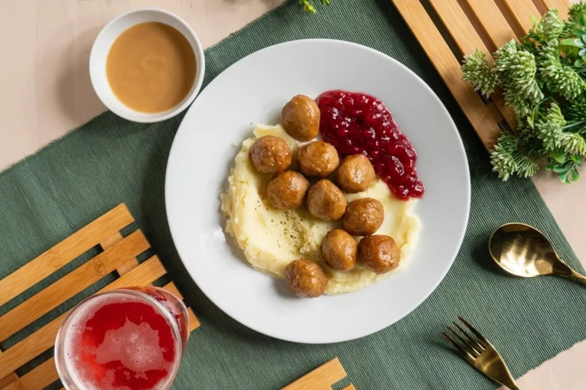 在家也能爽嗑肉丸！IKEA「瑞典雞肉丸餐」外送買一送一，加碼「６款主餐」外帶75折