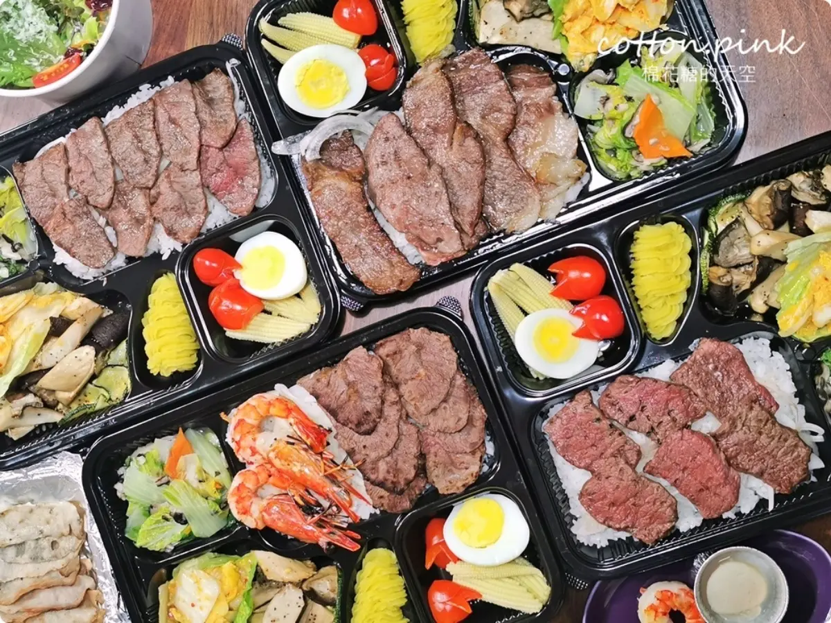 在家開嗑!台中7家浮誇外帶餐盒:A5和牛松露炒飯、米其林餐盤燒臘、整尾舒肥魷魚 在家開嗑!台中7家浮誇外帶餐盒:A5和牛松露炒飯、米其林餐盤燒臘、整尾舒肥魷魚