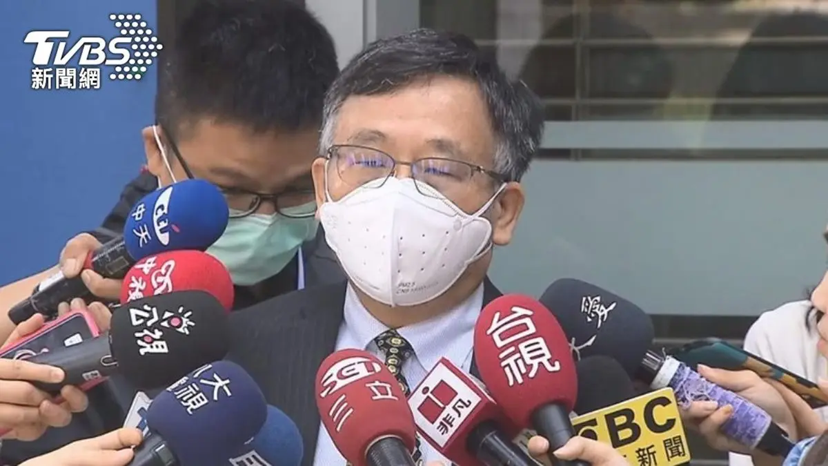 第三級警戒「降級關鍵」不在年輕人、在長輩！專家曝「解封４指標」，要到７月才能降級
