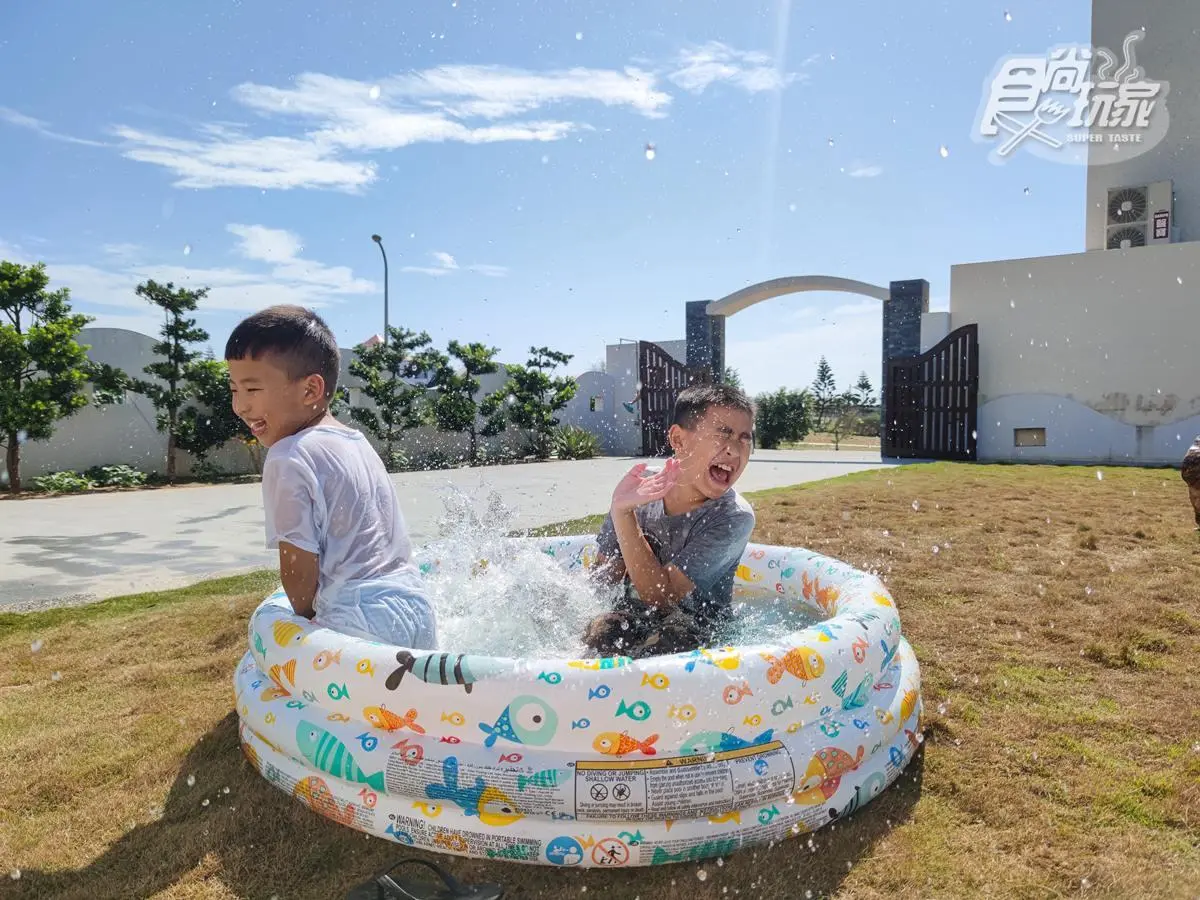 澎湖最強３天２夜親子遊 ! 10大私房玩法：龍蝦島抓龍蝦、爽玩海洋遊戲區、曬魚乾體驗
