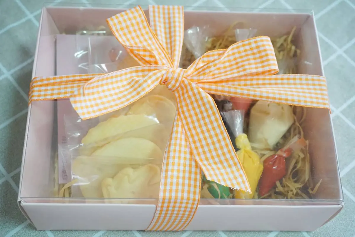 小孩一起動手做！烘焙坊推「DIY材料包」簡單好上手，將「角落生物」１秒變身糖霜餅乾