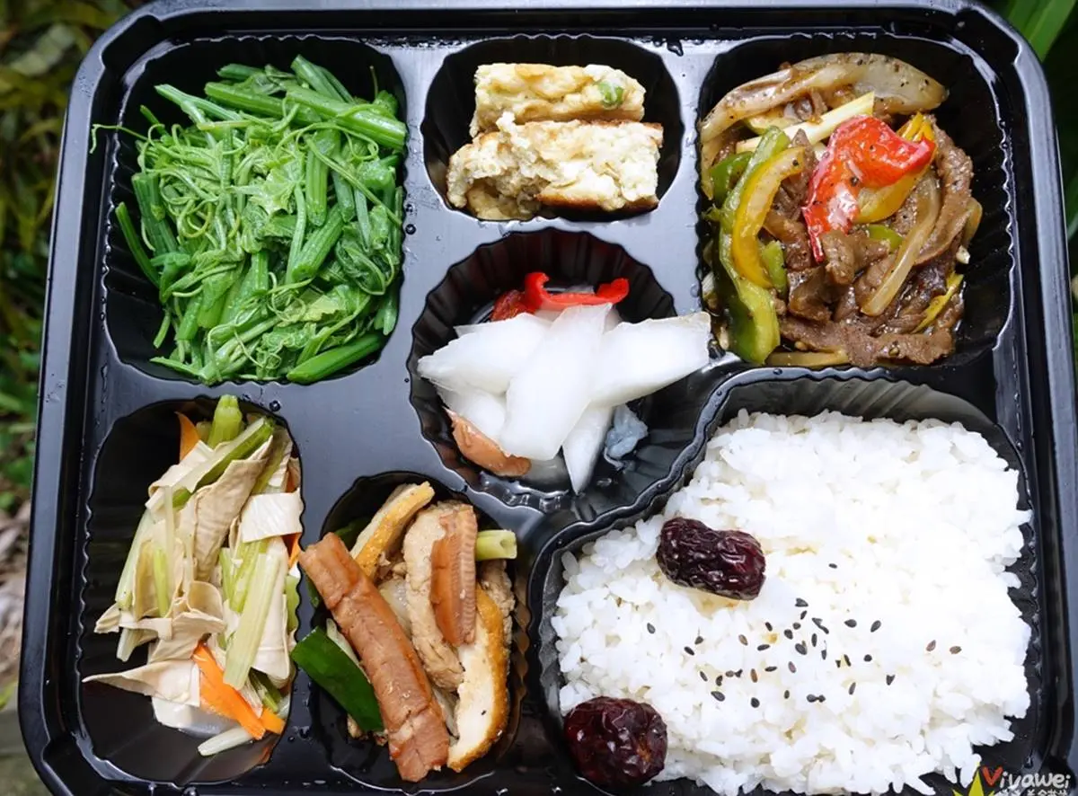 買就送紅棗茶!客家餐廳外帶先嗑超下飯「梅干扣肉」,加點「紅棗饅頭」自製刈包更唰嘴 買就送紅棗茶!客家餐廳外帶先嗑超下飯「梅干扣肉」,加點「紅棗饅頭」自製刈包更唰嘴